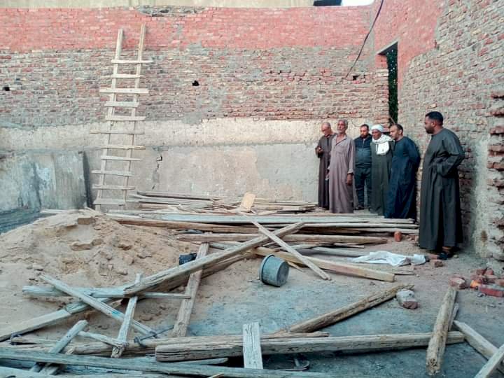 ازالة التعدي علي الاراضي الزراعية بقنا