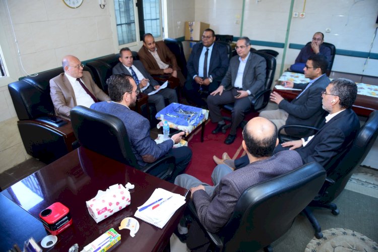 رئيس جامعة سوهاج يترأس لجان الامتحانات الشفهية لدرجة الماجستير في جراحة العظام بالمستشفى الجامعي