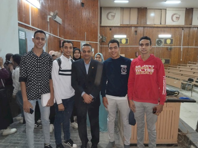 ٤٠٠ متدرب يشاركون في دورات التكنولوجيا والابتكار بتايكو جامعة سوهاج