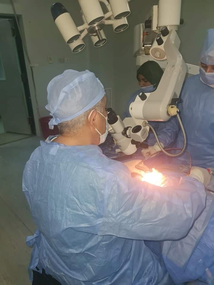 اجراء"١٧"عملية زراعة قوقعة للاطفال بسوهاج