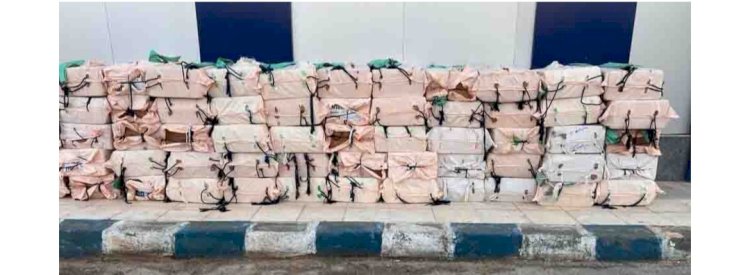 ضبط  50 ألف علبة سجائر مهربة بمطروح