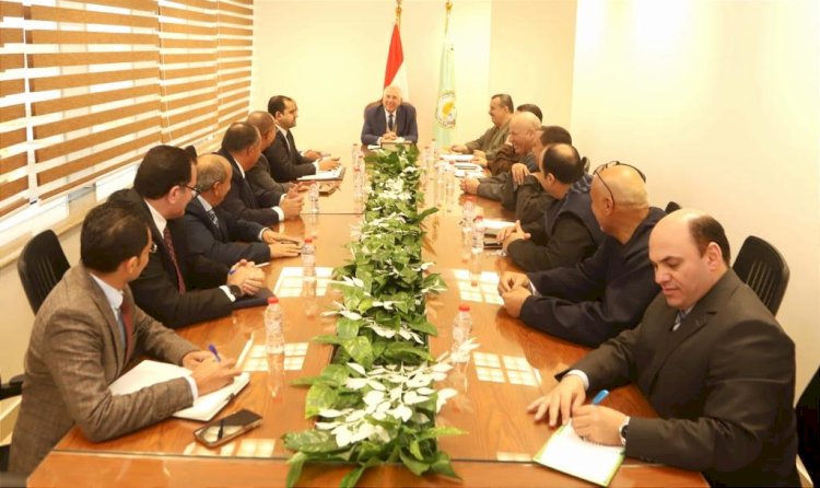 القصير يبحث تطوير التعاونيات ودورها في دعم المزارعين