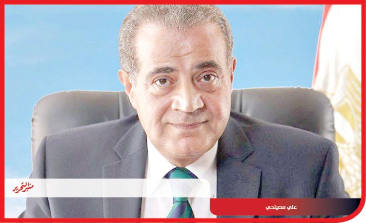 النائب عبد المنعم إمام لوزير التموين : وريني عرض كتافك