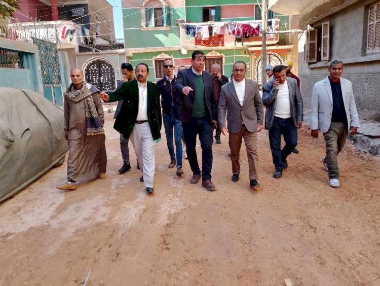 إعادة تأهيل ورفع كفاءة عدد من الشوارع الرئيسية بمركزى سمالوط وديرمواس بالمنيا