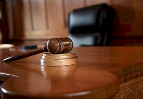 المشدد ١٠سنوات وغرامة ٢٠٠ ألف جنبه على عامل أحذية تاجر في المخدرات 