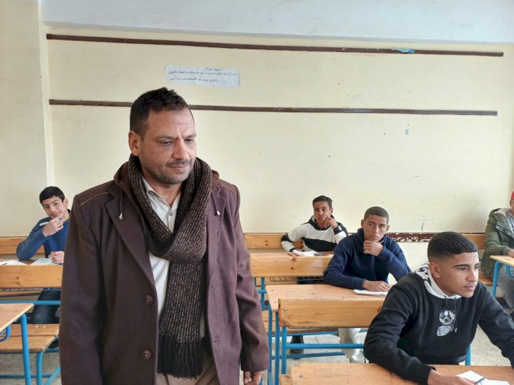 قاصد يتابع امتحانات الجبر والتربية الدينية للشهادة الإعدادية بمدارس أبوتشت 