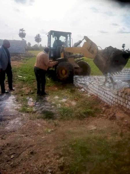 محافظ المنيا: إزالة 84 حالة تعد وانطلاق المرحلة الأولى من الموجة 22 السبت القادم