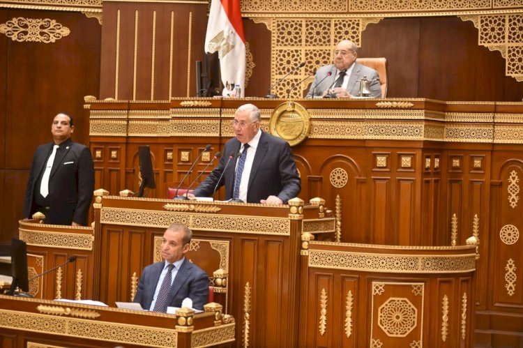 القصير: الوزارة وضعت استراتيجية من 12 محورا لزيادة وتعزيز تنافسية الصادرات الزراعية المصرية 