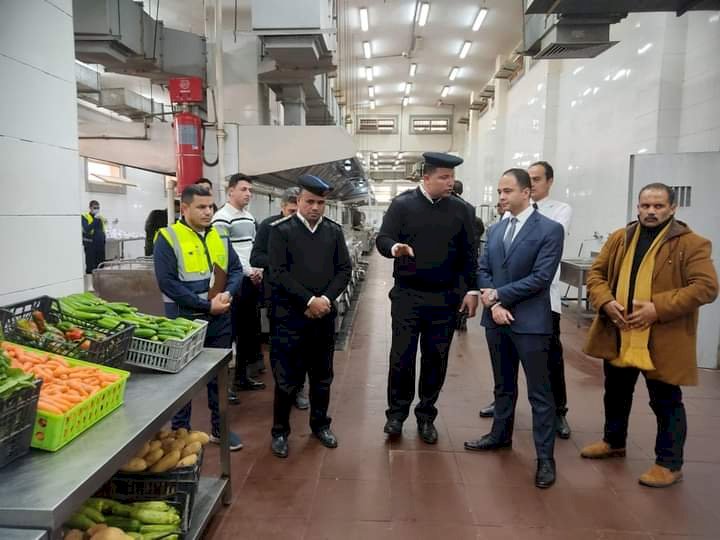 بالصور :النيابة العامة تُجري تفتيشًا لمركز الإصلاح والتأهيل بدر ٢