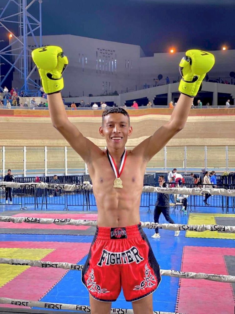 دسوقي الخطارى يحاور ابن الخطارة أول الجمهورية في الكيك بوكسينج