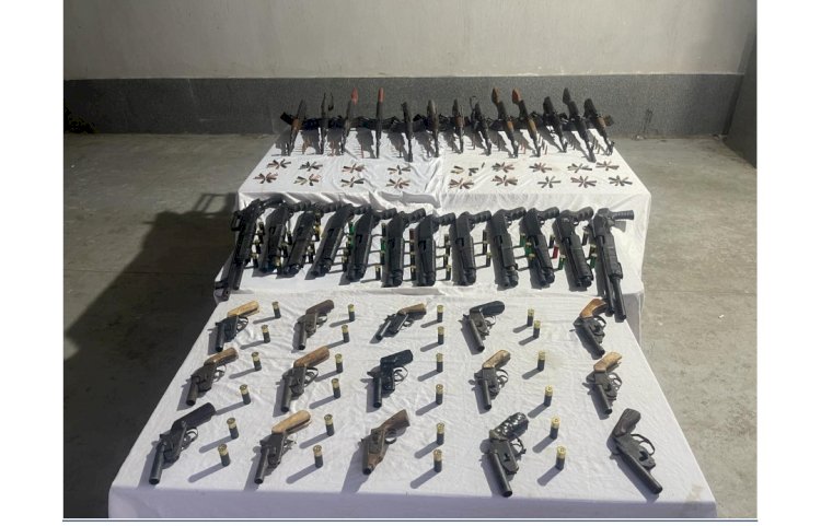 القبض علي الهاربين من احكام وتجار الاسلحة باسيوط ودمياط واسوان