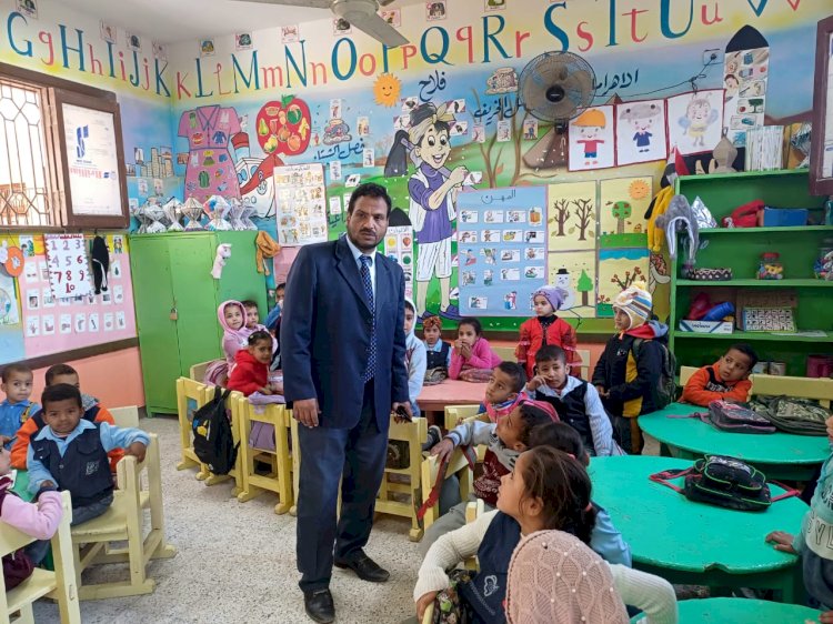 جولات ميدانية مكثفه لمتابعة الدراسة والانضباط الإداري بمدارس ابوتشت