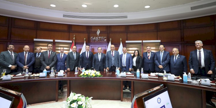 زيادة عدد السيارات المحولة للغاز يخفف الضغط علي المنتجات البترولية