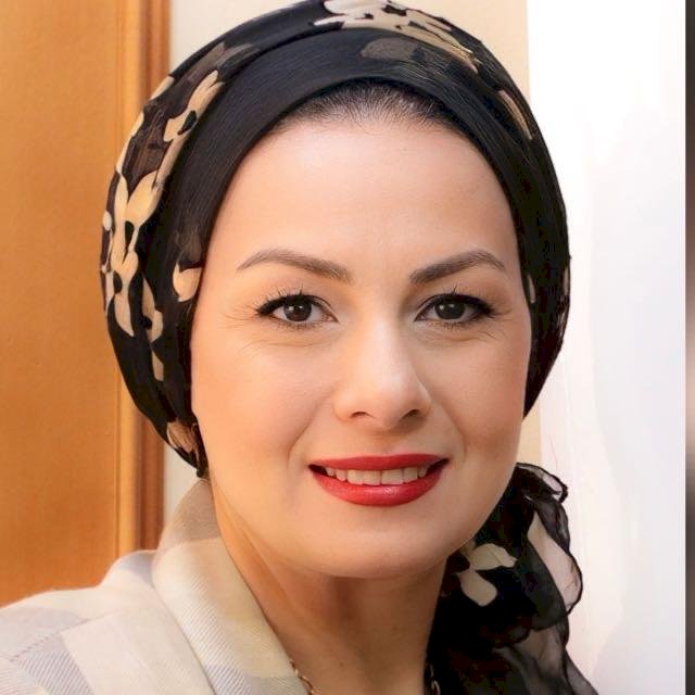 ينطلق اليوم : برنامج كوكب الموثرين #Influencers علي  (CBR) راديو البيزنس في مصر