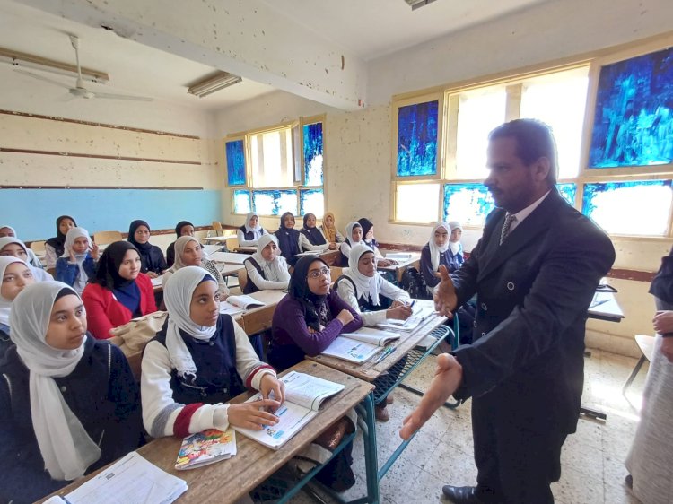 انتظام الدراسة وتحقيق الانضباط الإداري خلال شهر رمضان المبارك بمدارس ابوتشت