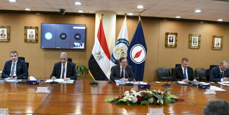 الملا: "ايبروم" قادرة علي تشغيل المشروعات الحديثة عالية التكنولوجيا بايدي مصرية