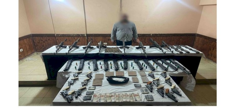 القبض علي تاجر اسلحة وبحوزته "٣٤"الي وخرطوش وفرد محلي باسيوط