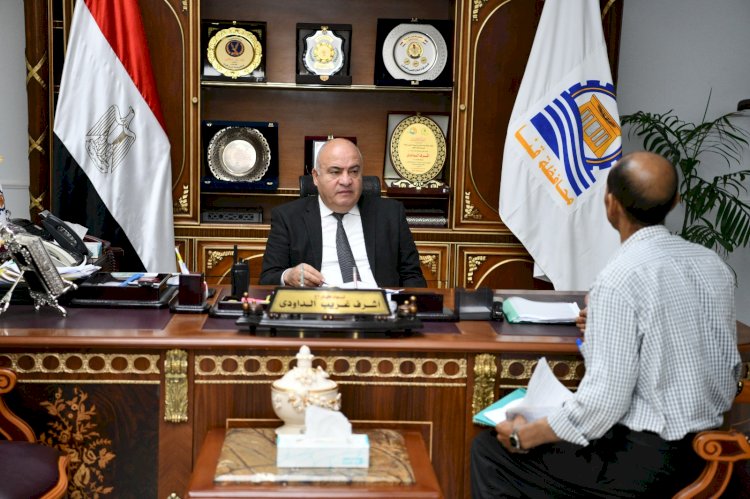 محافظ قنا يتابع الموقف التنفيذى لعدد من المشروعات القومية بالمحافظة