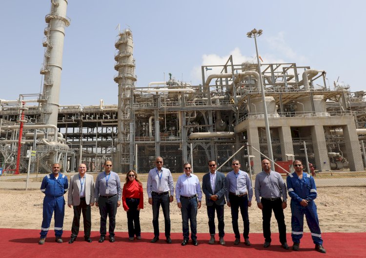 الملا تفقد مصنع الميثانكس بدمياط