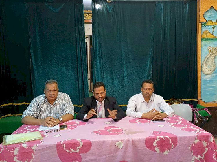 تعليم ابوتشت يناقش استعدادات ختام معرض الأنشطة التربوية