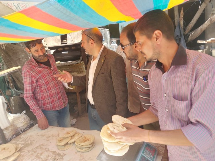 تموين المنيا يضبط 230 مخالفة متنوعة فى حملات على المخابز البلدية والأسواق
