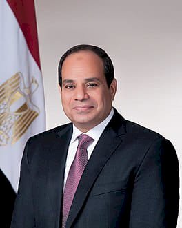 السيسي: قصة كفاح المصريين من أجل سيناء هى ملحمة بطولة وفداء