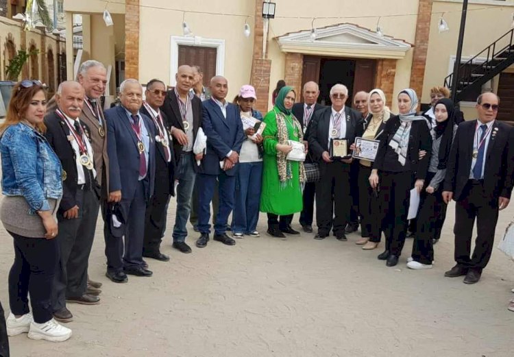 احتفالية كبري بمشاركة أبطال أكتوبر بمناسبة عيد تحرير سيناء بنادي الكشافه البحريه