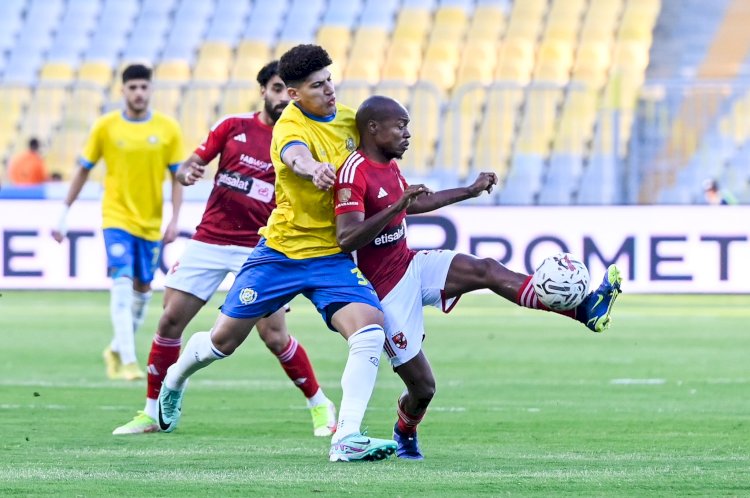 الأهلي يهزم الإسماعيلي 2 - 1 في مباراه مثيرة بالدوري المصري