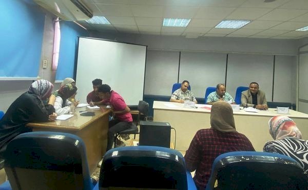 طلاب حقوق قنا حصدوا المركز الأول في مسابقة عباقرة جامعة جنوب الوادي