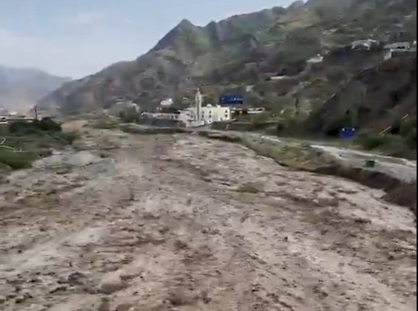 سيول جارفة جنوب غربي السعودية.. مصرع مواطن وفقدان آخر