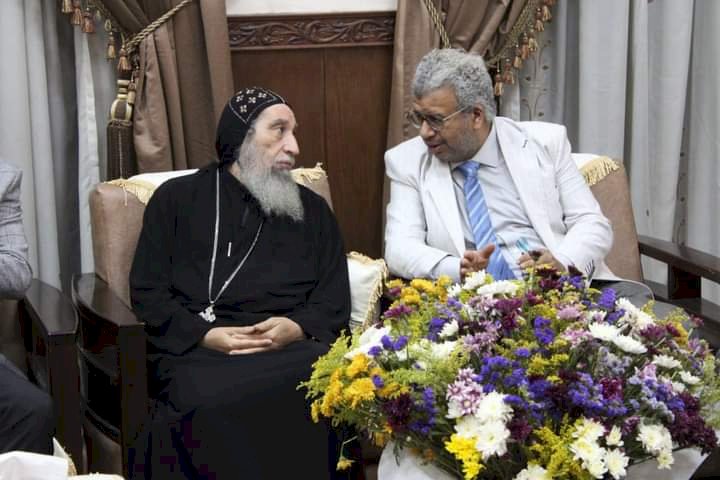 نقابة أطباء قنا تقدم التهنئة لأقباط قنا بمناسبة عيد القيامه المجيد وأعياد شم النسيم 