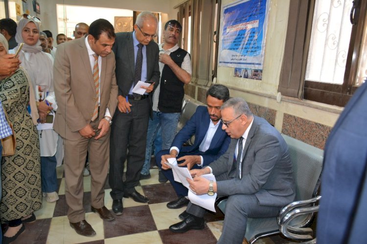 "الفقي " يتفقد اجراءات تلقي طلبات التصالح في مخالفات البناء