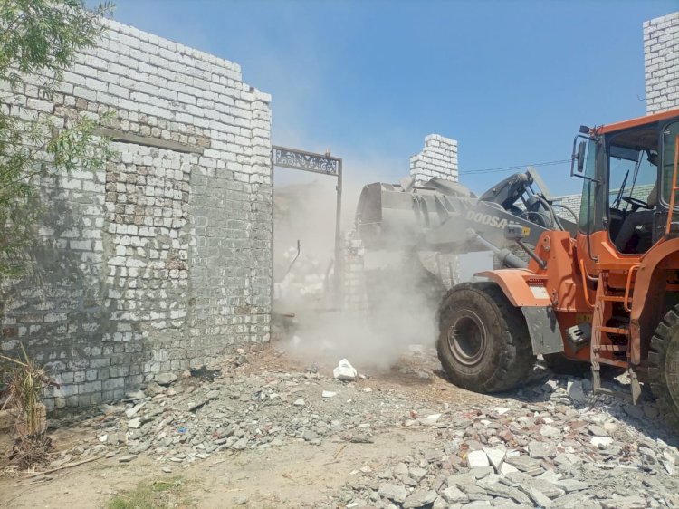 استرداد 5 أفدنة بالظهير الصحراوى وإزالة 112 حالة تعد على الأرض الزراعية خلال حملات مكثفة بمراكز المنيا