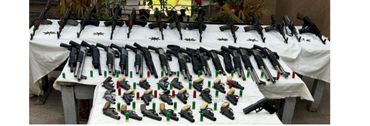 ضبط "٤٢"قطعة اسلحة الية وطبنجات ومحلي وخرطوش بعدة محافظات