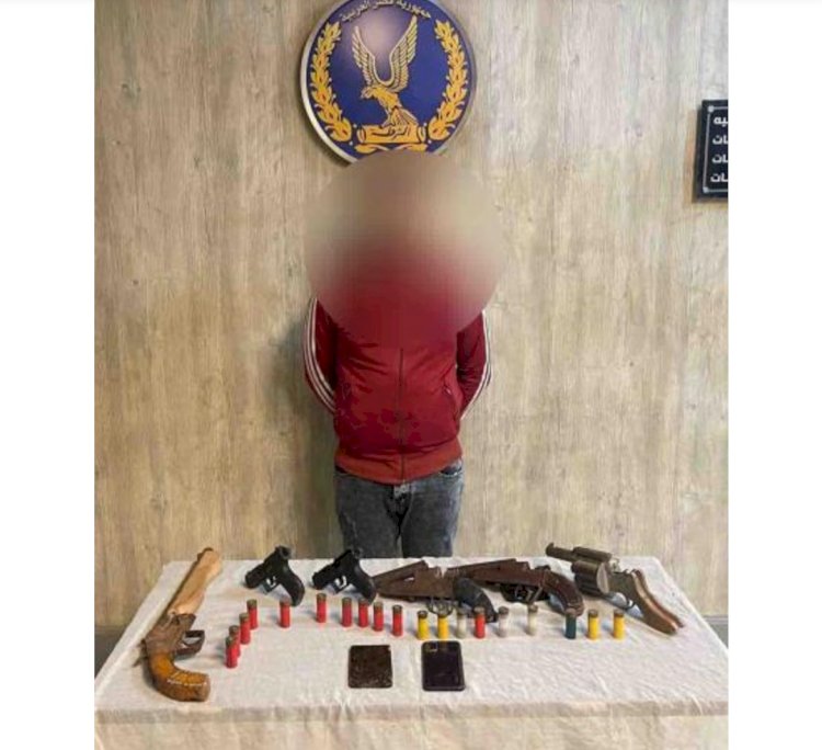 "سمسار"وتاجر اسلحة بالجيزة