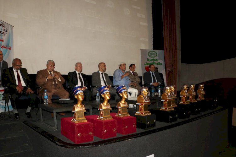 الرزيقي يستقبل الوفود العربية والدولية المشاركة في ملتقى  القادة والمبدعين العرب الدولى