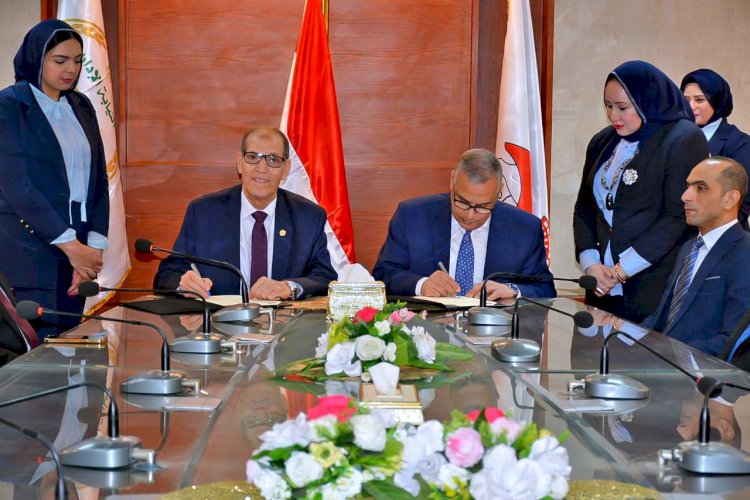 بروتوكول تعاون بين محافظة سوهاج والنيابة الادارية