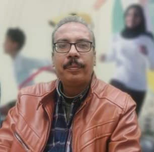 إِنْسَانٌ بِدَائِيٌّ وَحِصَانٌ يَصْهَلُ قصة  ياسر محمود محمد