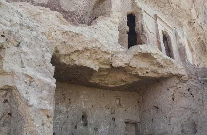 قصة معبد التماسيح الغريب في المنيا