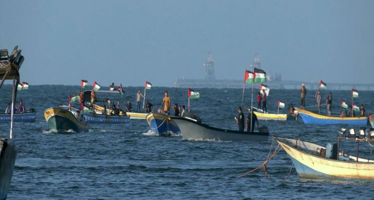حنية دولة الاحتلال: اجوال الطقس منعت وصول سفن الدعم الانساني لغزة