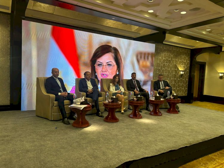 شريف الجبلي:  يطالب بتكثيف الدراسة حول ضريبة الكربون العابر للحدود CBAM ويؤكد  سوف تؤثر على الصادرات المصرية