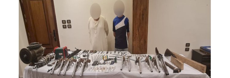 القبض علي عاطلين لقيامهما بادارة ورشة لتصنيع الاسلحة بالفيوم