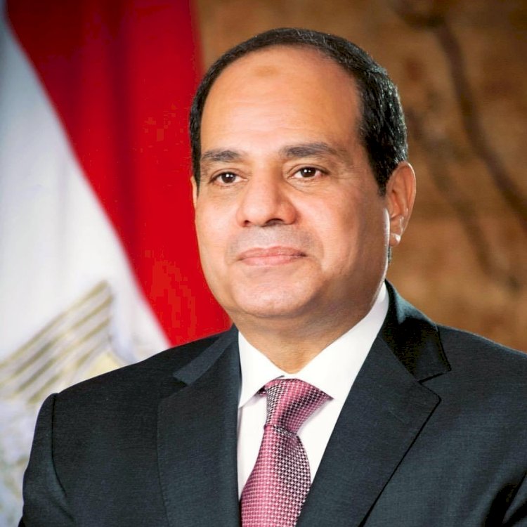 الفقي يهنئ الرئيس بعيد الاضحي