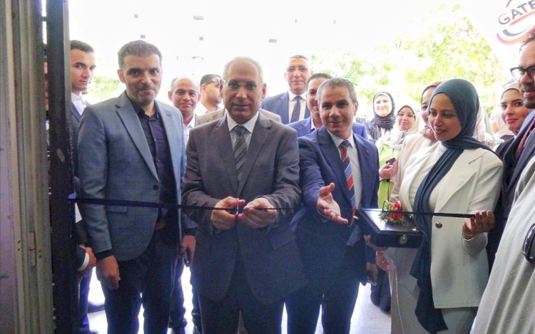 رئيس جامعة المنيا يفتتح الملتقى التوظيفي  الأول للخريجين بكلية الحاسبات والمعلومات