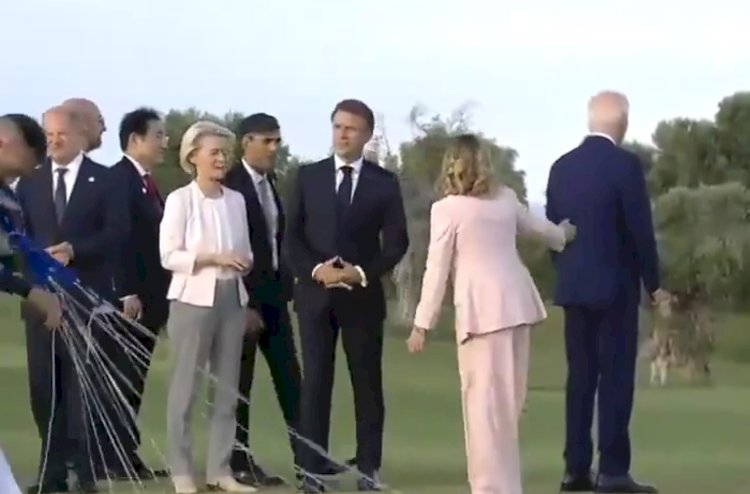 صحيفة بريطانية: بالصور بايدن كان تائها في قمة مجموعة السبع في إيطاليا