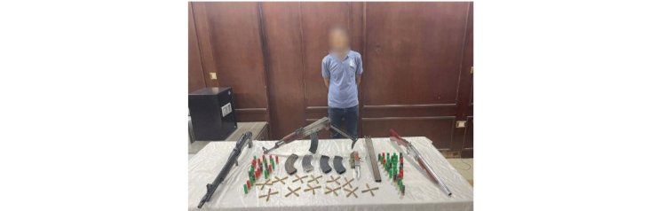 ضبط سائق وبحوزته اسلحة بالجيزة