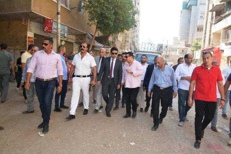 حملات مكبرة لنظافة وتسوية الطرق بمدينة سوعاج