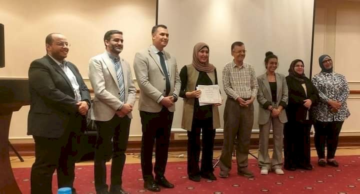 كلية التربية بجامعة جنوب الوادي تشارك بورشة عمل عن اساليب التدريس المدعمة بالتكنولوجيا