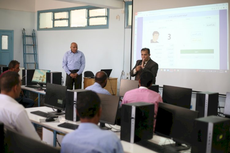 انطلاق فعاليات البرنامج التدريبي "الحوكمة الالكترونية لتاكسي الجامعة"