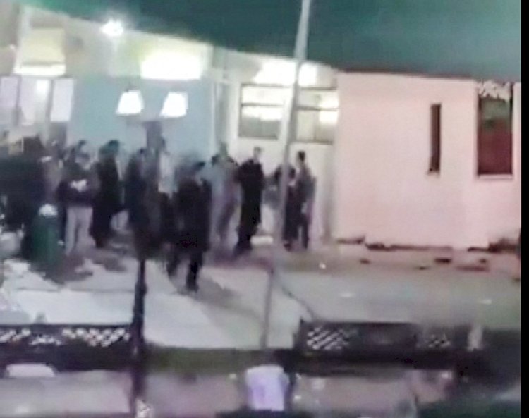 متطوع بالمسجد يروي لحظات الرعب والموت في الحادث الارهابي بعمان